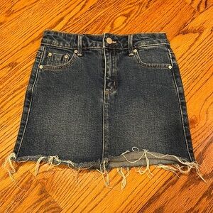 Tractr Girl’s Jean Skirt Size 7